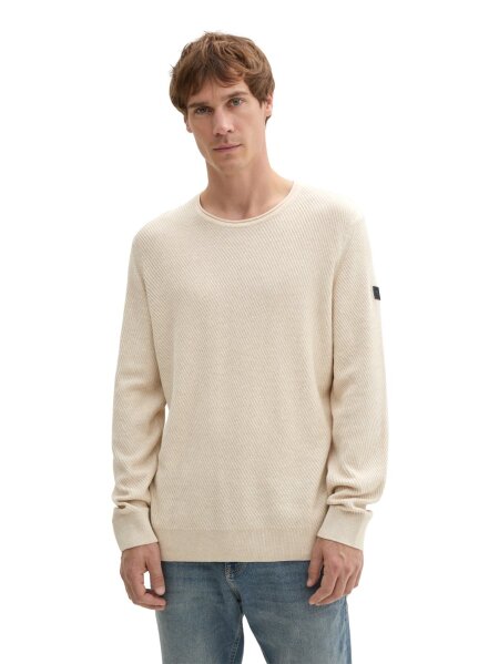 structured crewneck knit