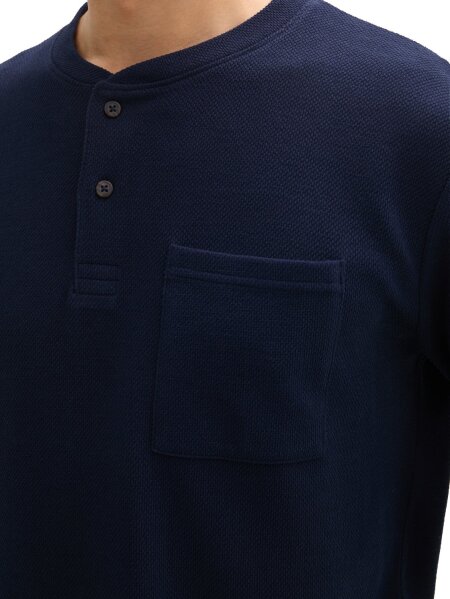 structured henley