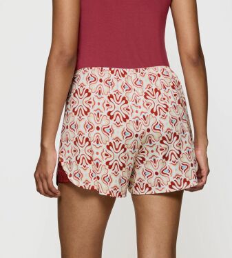 Aura Spotlight Shorts